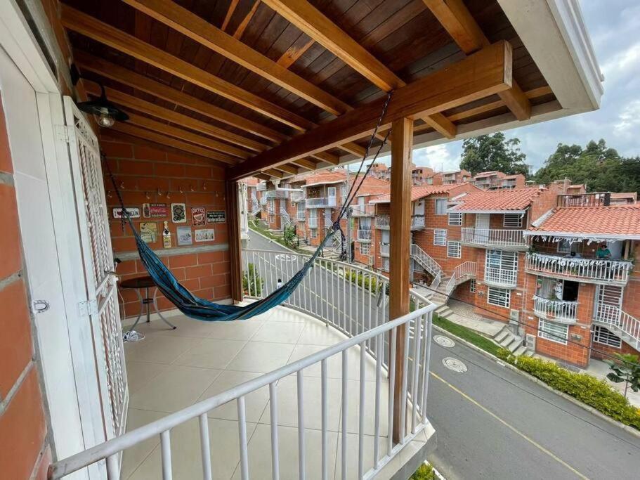 Apartament Comodo Casa A 19 Min Del Aeropuero Jmc Rionegro Zewnętrze zdjęcie